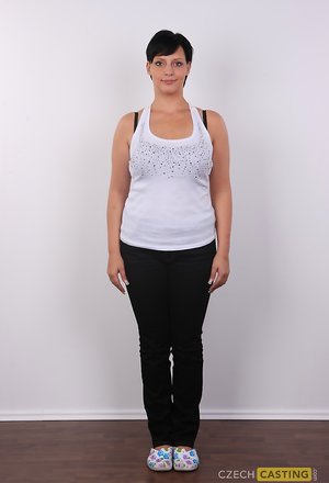 Czech Casting  invites you to browse their xxx pictures with Katerina exhibit amazing shape